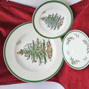 Spode Christmas Tree Set of 3 Plates - Dinner, Bread, & Saucer - Vintage S3324 P